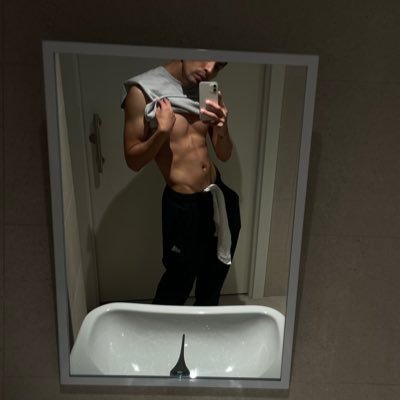 Landon🍒's profile picture