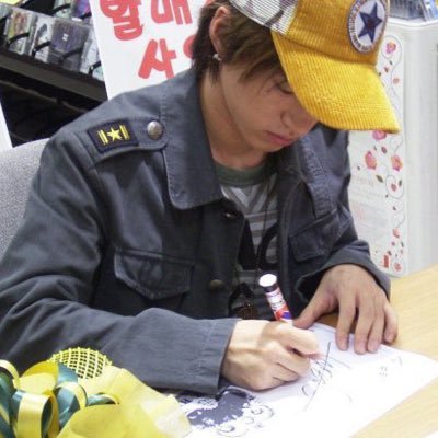 명's profile picture