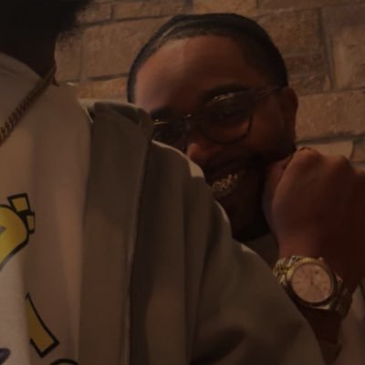iAmSckoolBoy's profile picture