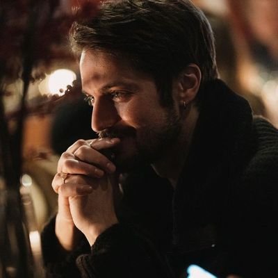 YoursJoee's profile picture