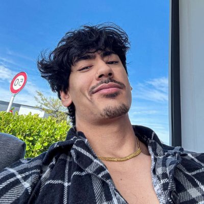 SUJ 🪼's profile picture