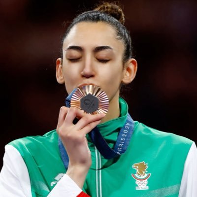 kimializadeh's profile picture