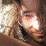 Leo: o menino que indica note profil fotoğrafı