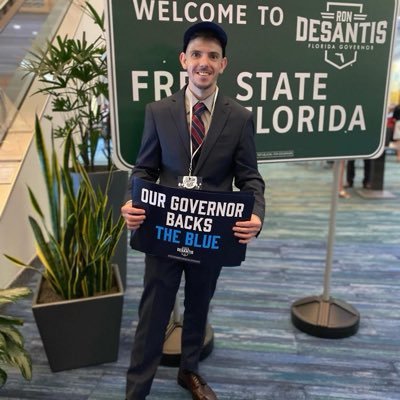 Molnar_Politico's profile picture