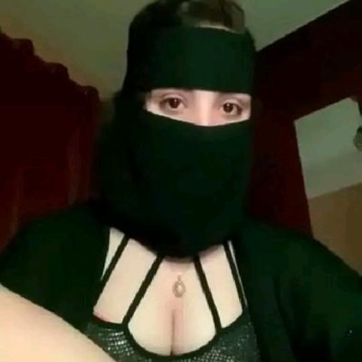 Isra_5256's profile picture