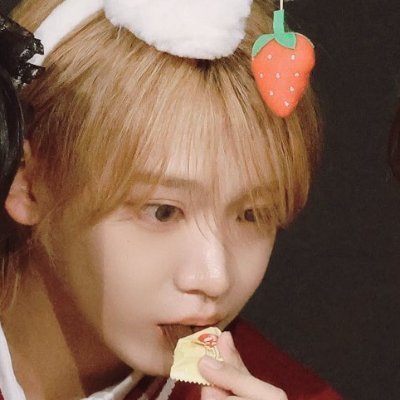 ria 🌻's profile picture