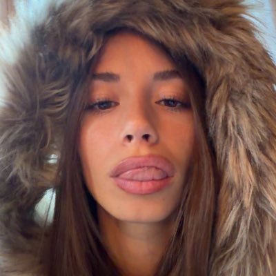 𝒜𝓋𝒾𝓋𝒶💕's profile picture