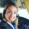 Profilbild von Lucia Evans✈️