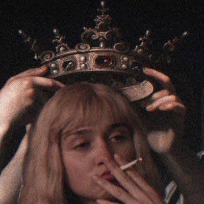 مروة المُستبدِة's profile picture