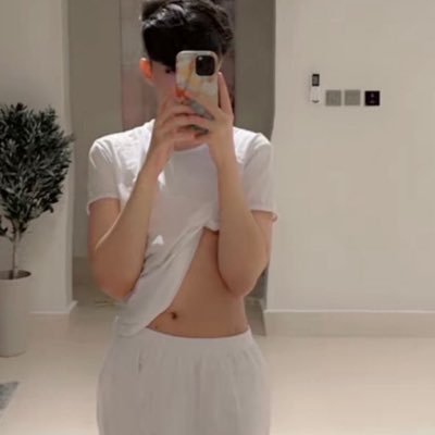 yoyoabhha's profile picture