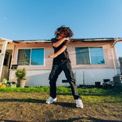LaRussell's profile picture