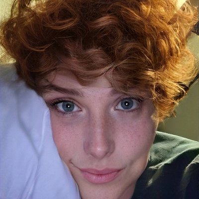 PinkLuciferr's profile picture