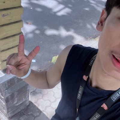 vian's profile picture