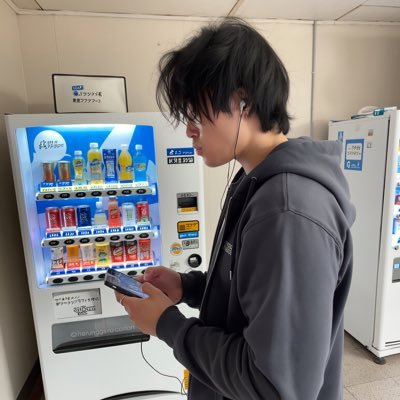 chang's profile picture