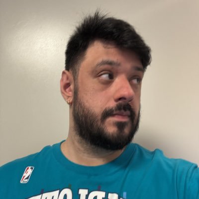vinitokue's profile picture