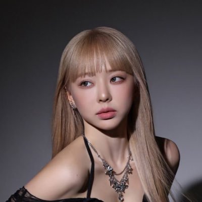 viviaced's profile picture