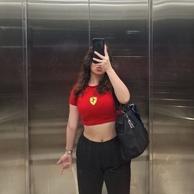 pelin's profile picture