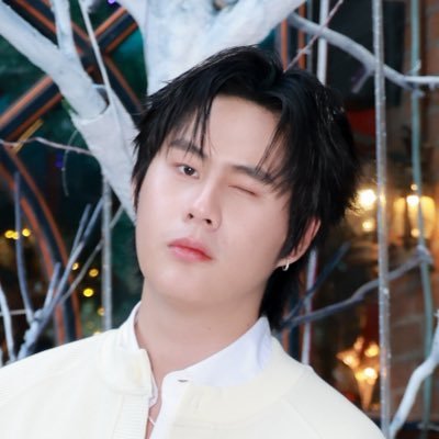 angelckh's profile picture