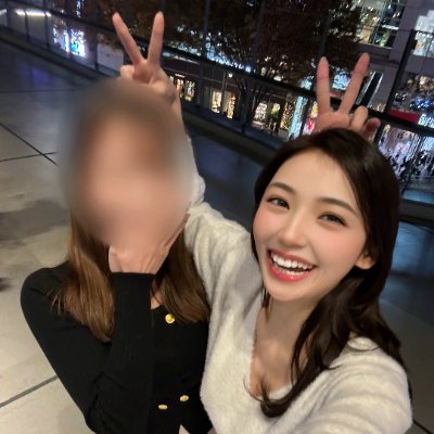 しおりとかな's profile picture