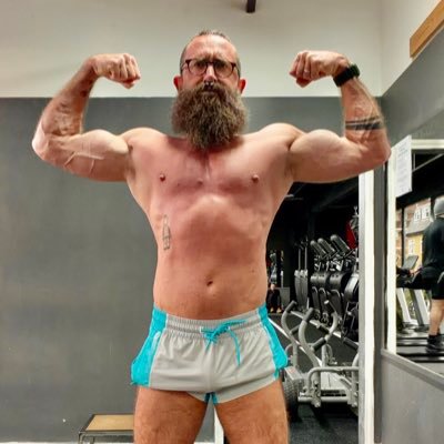 CJBeardedBrit's profile picture