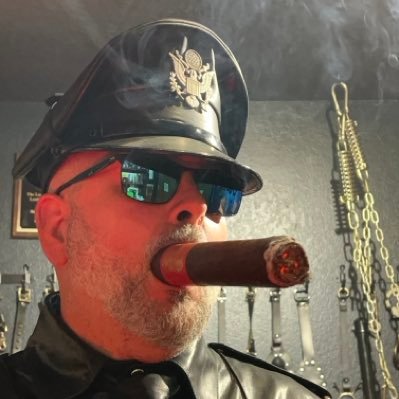 MstrLthr's profile picture
