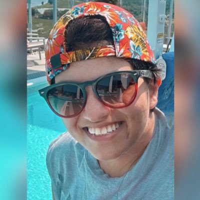 Rose McG's profile picture