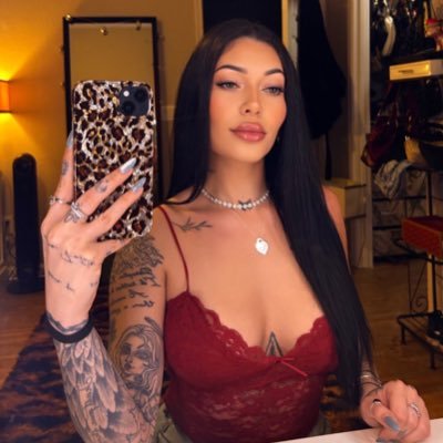 Kay Grey ✩'s profile picture