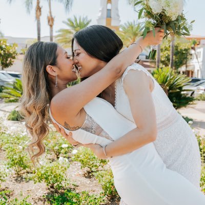 Meesh & Dee's profile picture