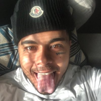 SalH99125568236's profile picture