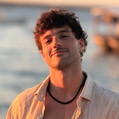 Cris Vanadía's profile picture