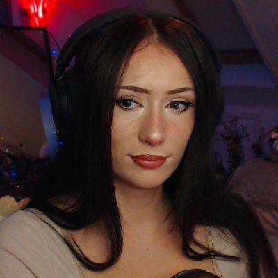 ROZI's profile picture