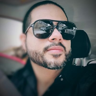 H⭐M's profile picture
