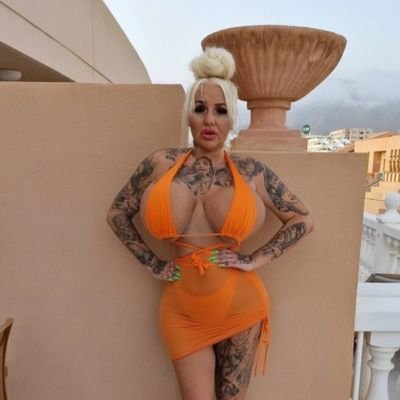kirsty's profile picture