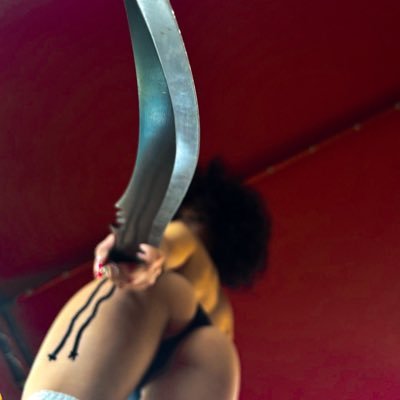 scarletsblades's profile picture