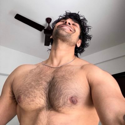 Desimenreturns's profile picture