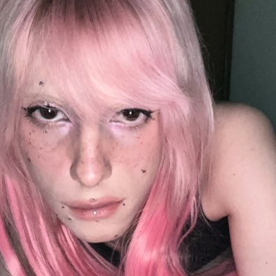 webdivalanamber's profile picture