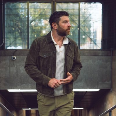 Brett Eldredge's profile picture