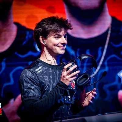 Ezlivi's profile picture