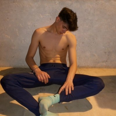 DimTwinky's profile picture