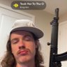Ryan profil fotoğrafı
