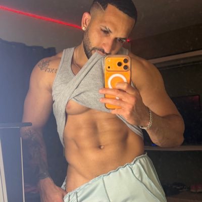 Daddy jerson 🌈's profile picture