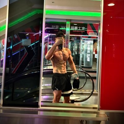 抽象178體育生's profile picture
