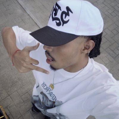 divnize's profile picture