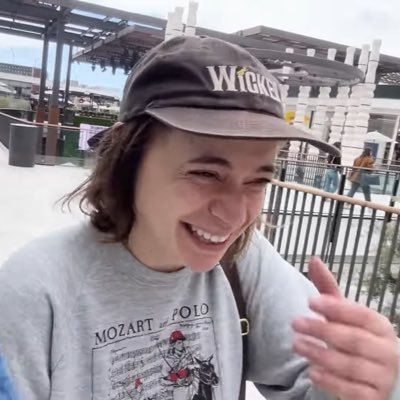 jas 🧸's profile picture