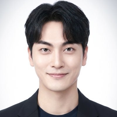 방구석's profile picture