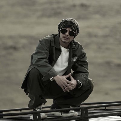 NameweeO's profile picture