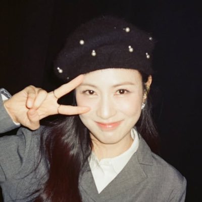 a ᰔ's profile picture