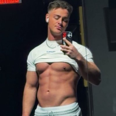 Cole Black (60k)'s profile picture