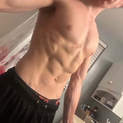 ykyouLoveBrian's profile picture
