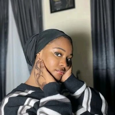 fkmirahj's profile picture